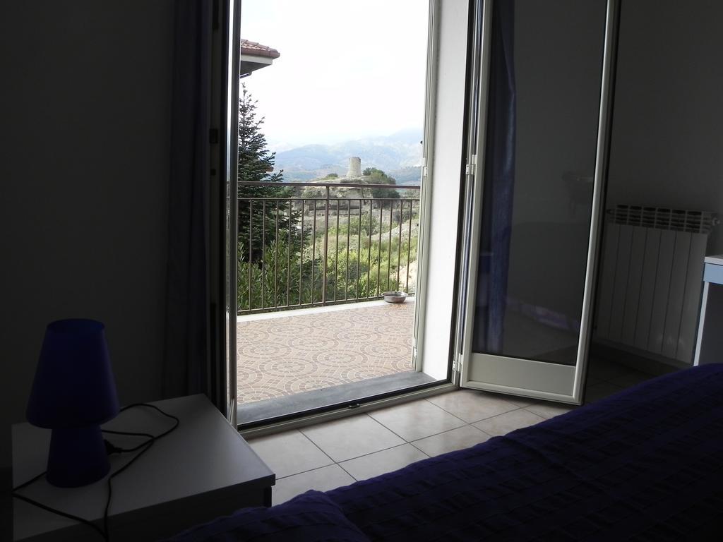Affittacamere Bellavista Castiglione De Sicilia Eksteriør billede